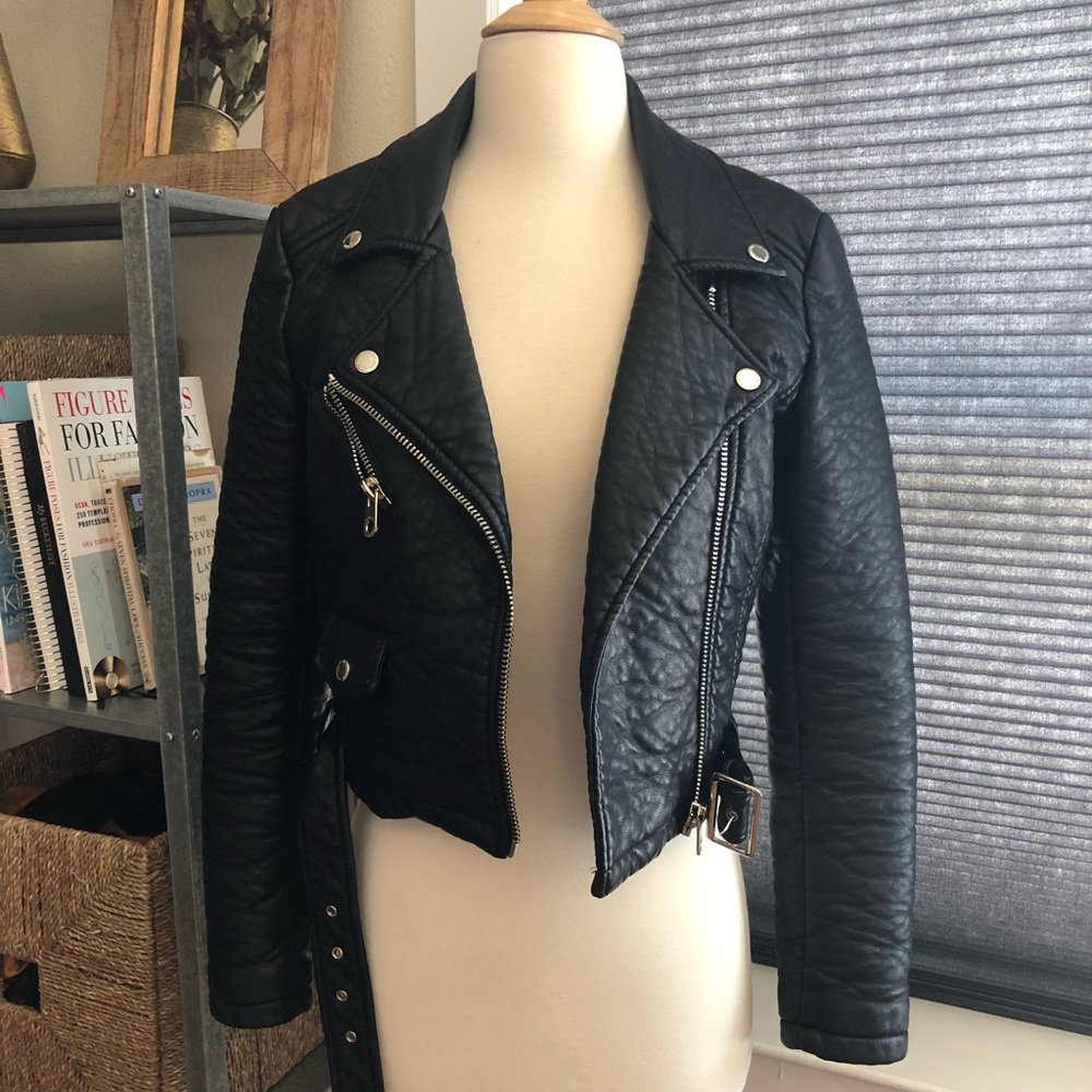 Members Only black leather jacket (Xs)